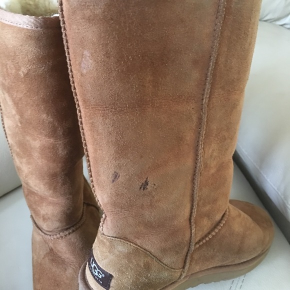 Ugg boots size 8 - Picture 4 of 8